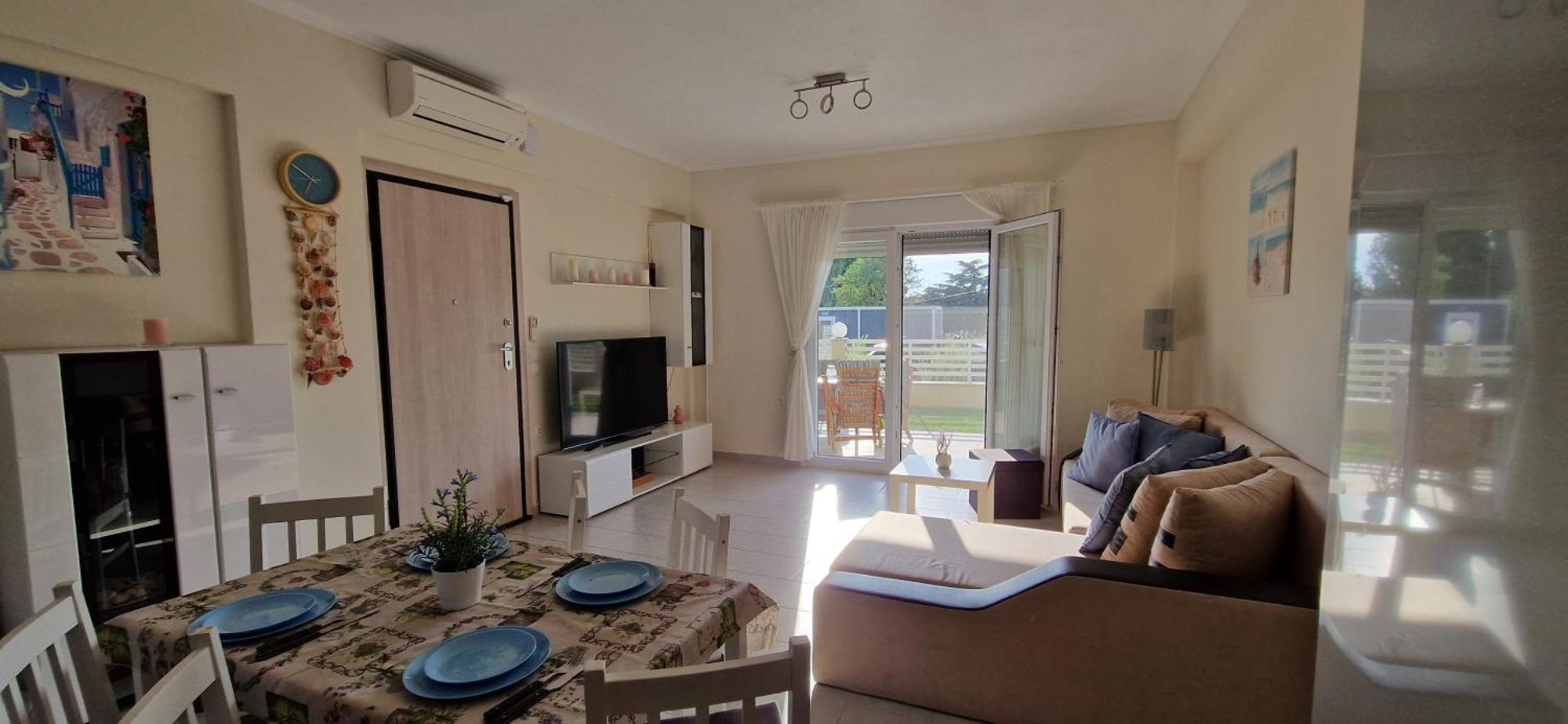 Mango Apartment นิกิติ ภายนอก รูปภาพ